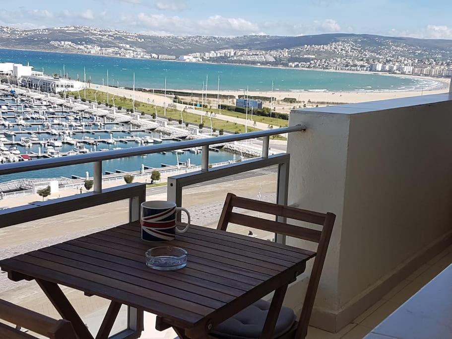Marina2 View Apartment With Airco Tanger Kültér fotó