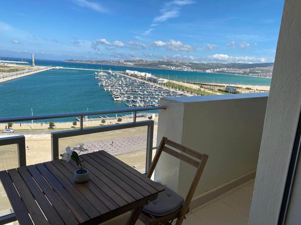 Marina2 View Apartment With Airco Tanger Kültér fotó
